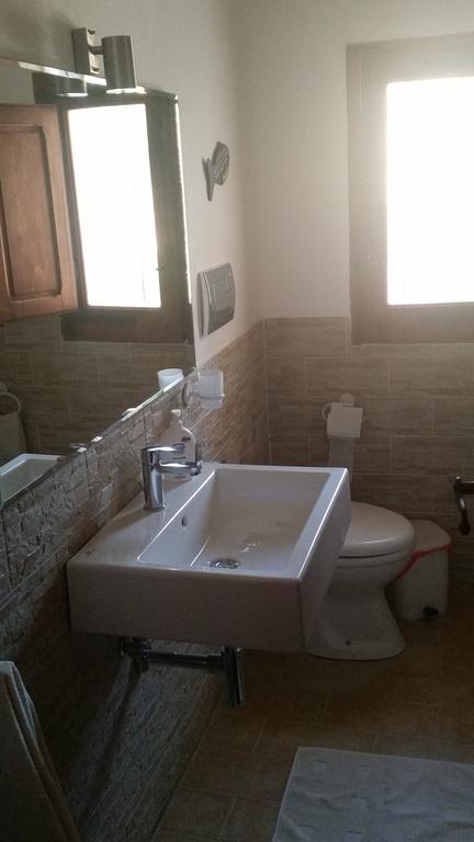 Appartement I Dammusi Di Pippo à Lampedusa Extérieur photo